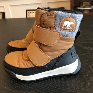 Sorel “Whitney ii (2)” kids boots size 8